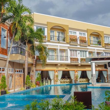 Ragazzi Resort Hotel Naga  Exterior foto